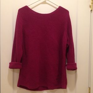 Maroon sweater
